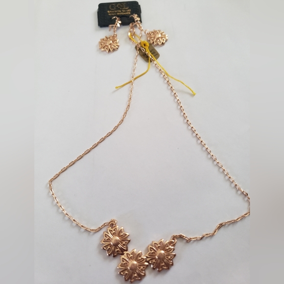 GOLD PLATED Jewelry set - Picture 3 of 4
